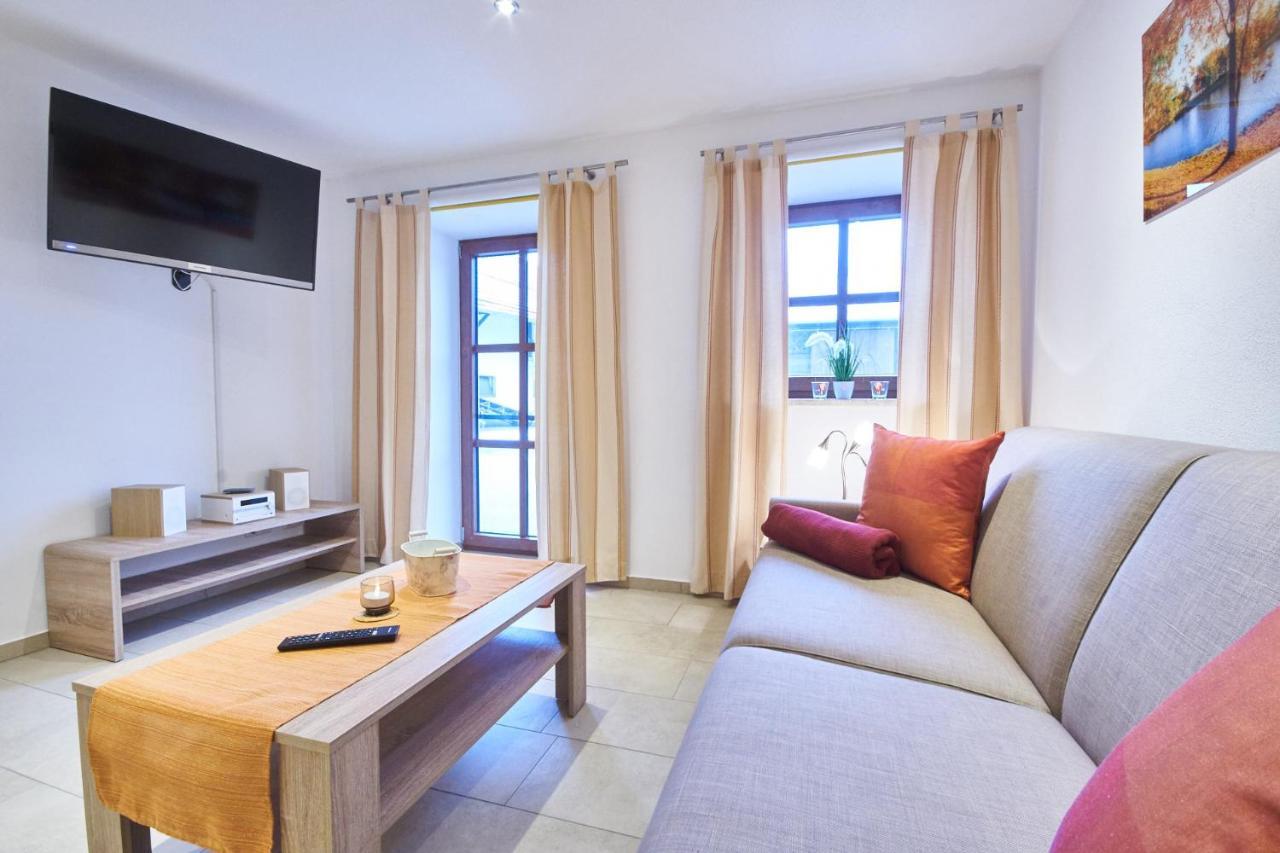Stadel Hof Altoetting Εξωτερικό φωτογραφία